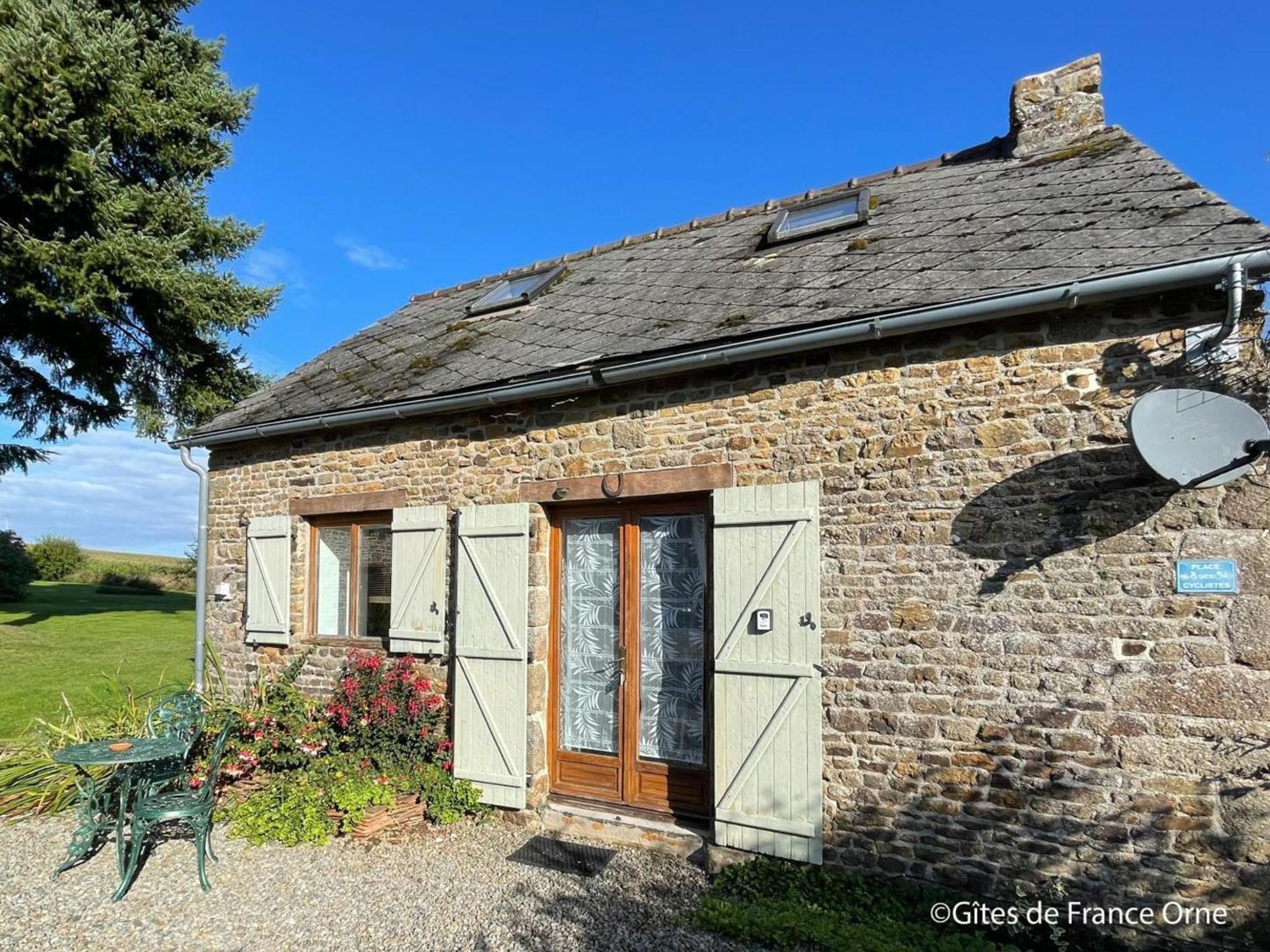 Gîte L'Épinay-le-Comte, 2 pièces, 2 personnes - FR-1-497-101 Esterno foto
